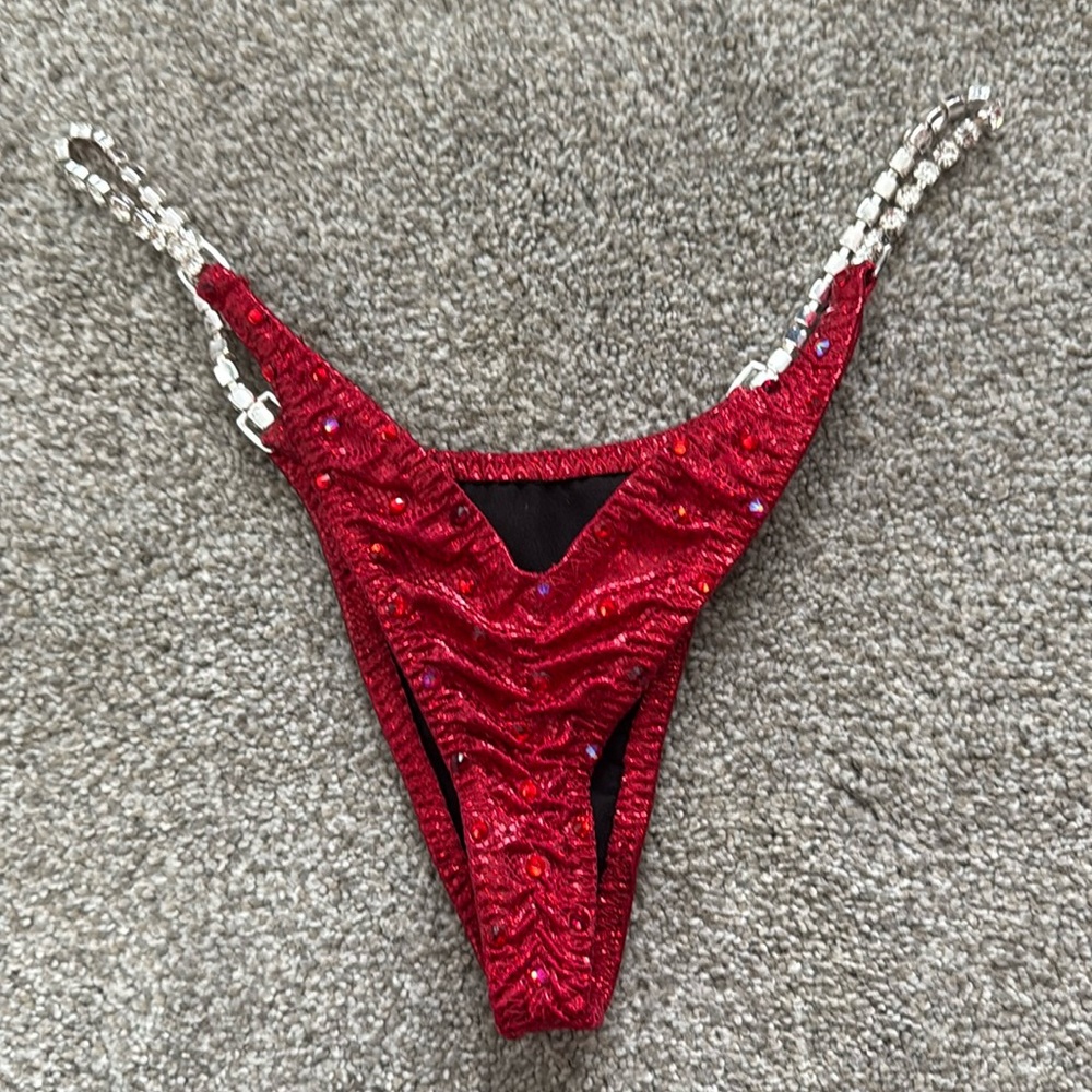 KH Red Crystal Competition Bikini Set. - Picture 6 of 7